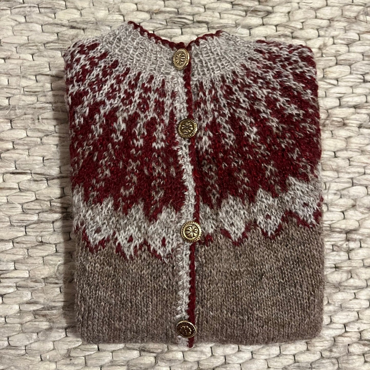 Sandra kvenpeysa - uppskrift