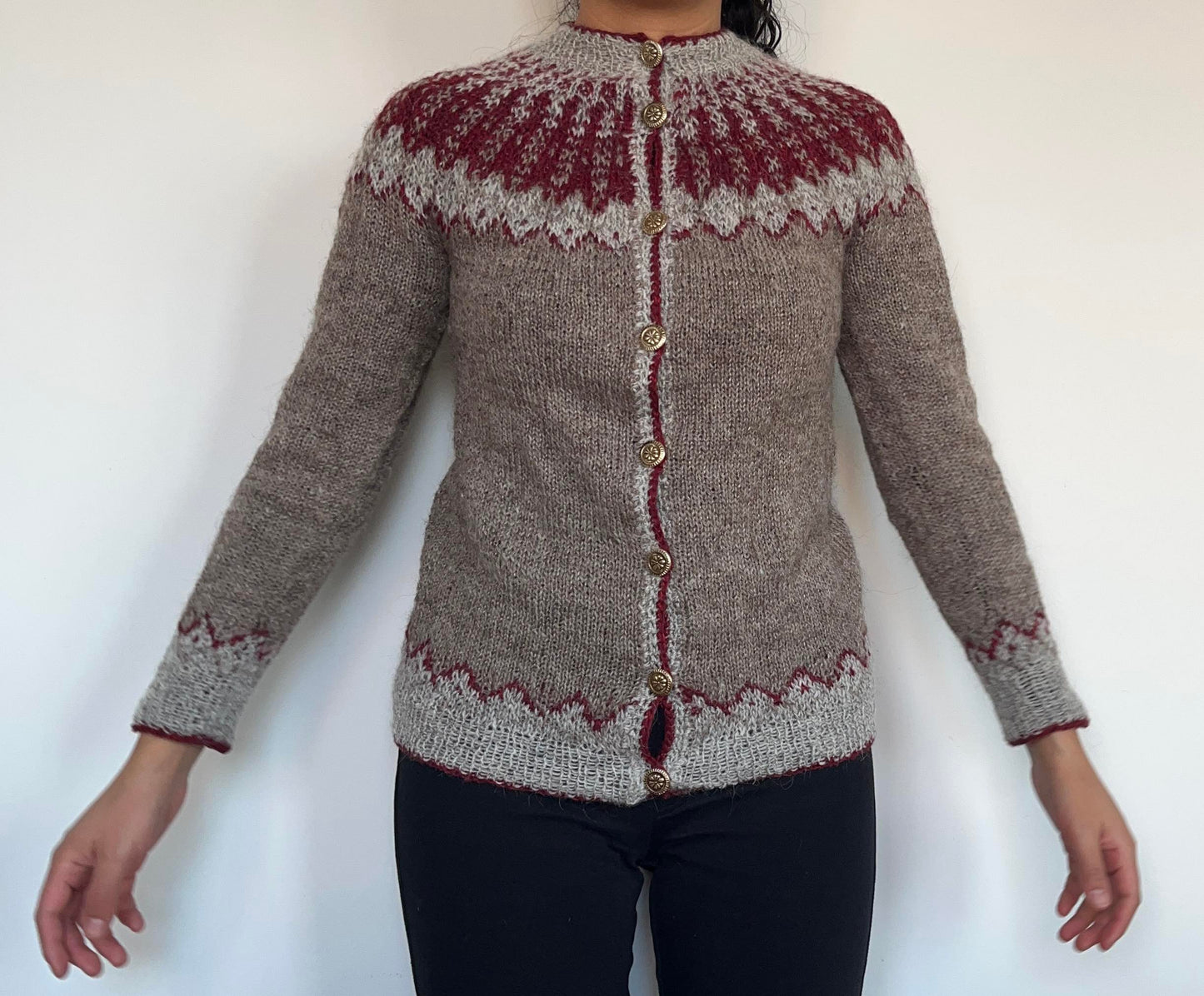 Sandra women's sweater - pattern