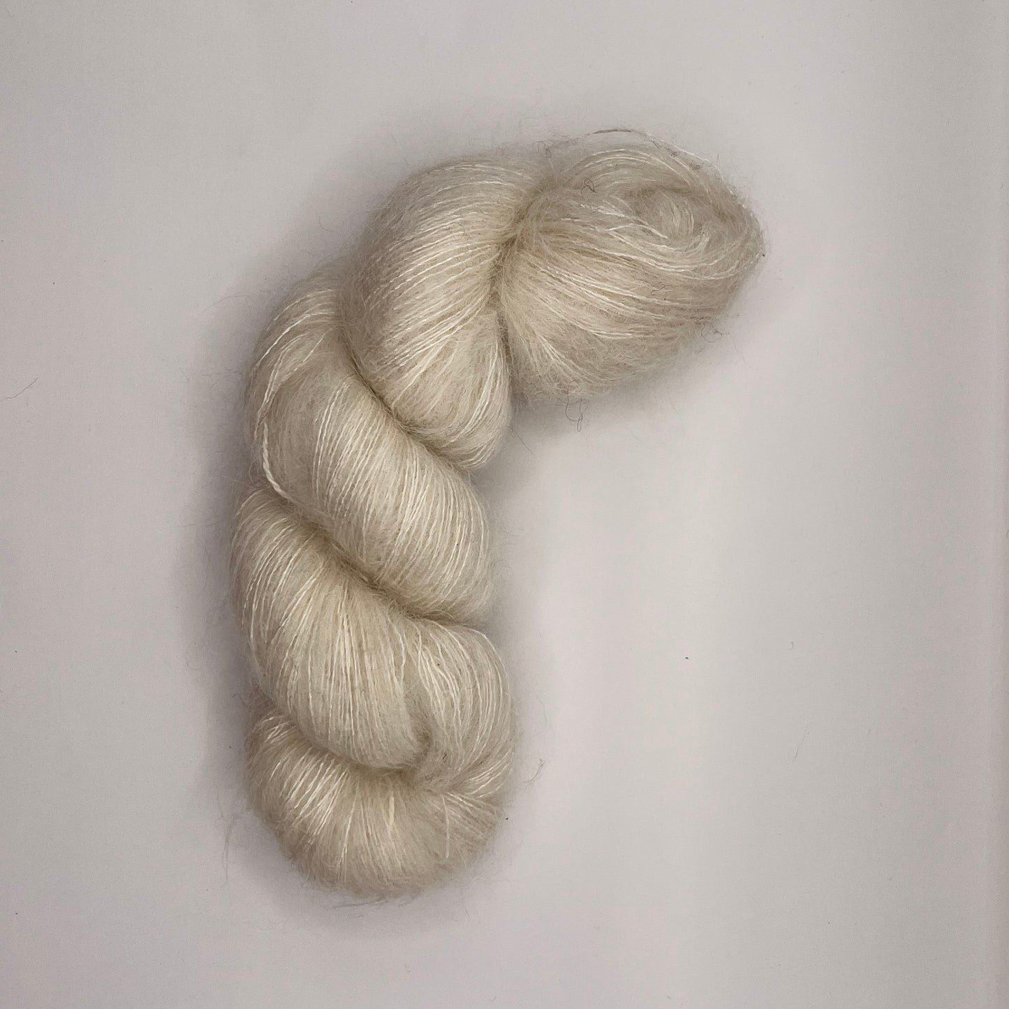 Pakki 4 - Lace Weight 72% Superkid Mohair, 28% Mulberry Silk